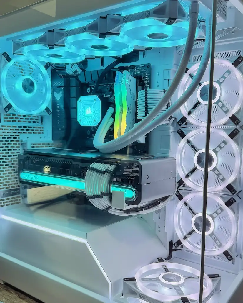 Montaje Gaming PC Phanteks Getafe